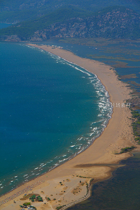 Iztuzu海滩和土耳其的Dalyan View。